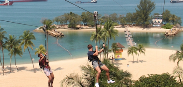 MegaZip I Cruisy Treetop Zipline to the Sea