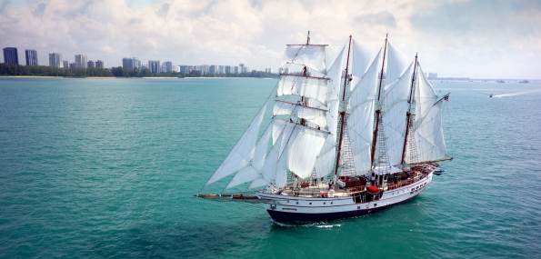 Sunset Sail Onboard The Royal Albatross - Platinum Adult Tickets (2 People) + Special Discount Offer